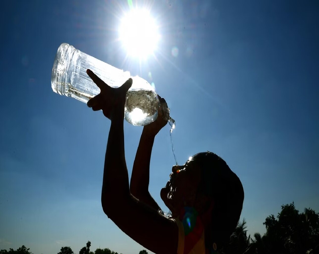 Delhi NCR Weather Update Imd Heat Wave Alert Cyclone Mocha Heavy Rain