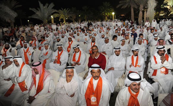 कुवैत में विपक्षी पार्टी के नेता एक सम्मेलन के दौरान।