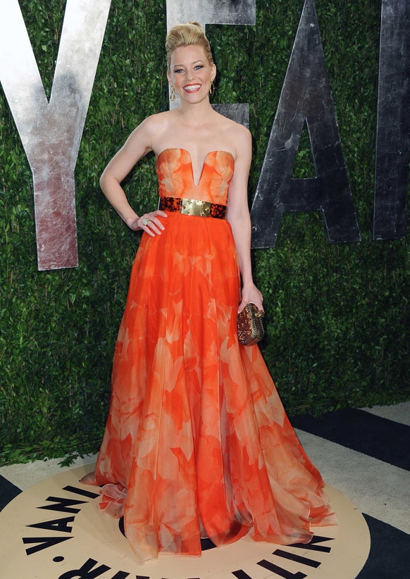 कैलिफोर्निया में वेनिटी फेयर ऑस्कर पार्टी 2013 में अभिनेत्री एलिजाबेथ बैंक्स।