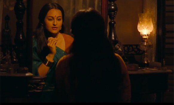फिल्म 'लुटेरा' में सोनाक्षी सिन्हा मुख्य भूमिका में है।