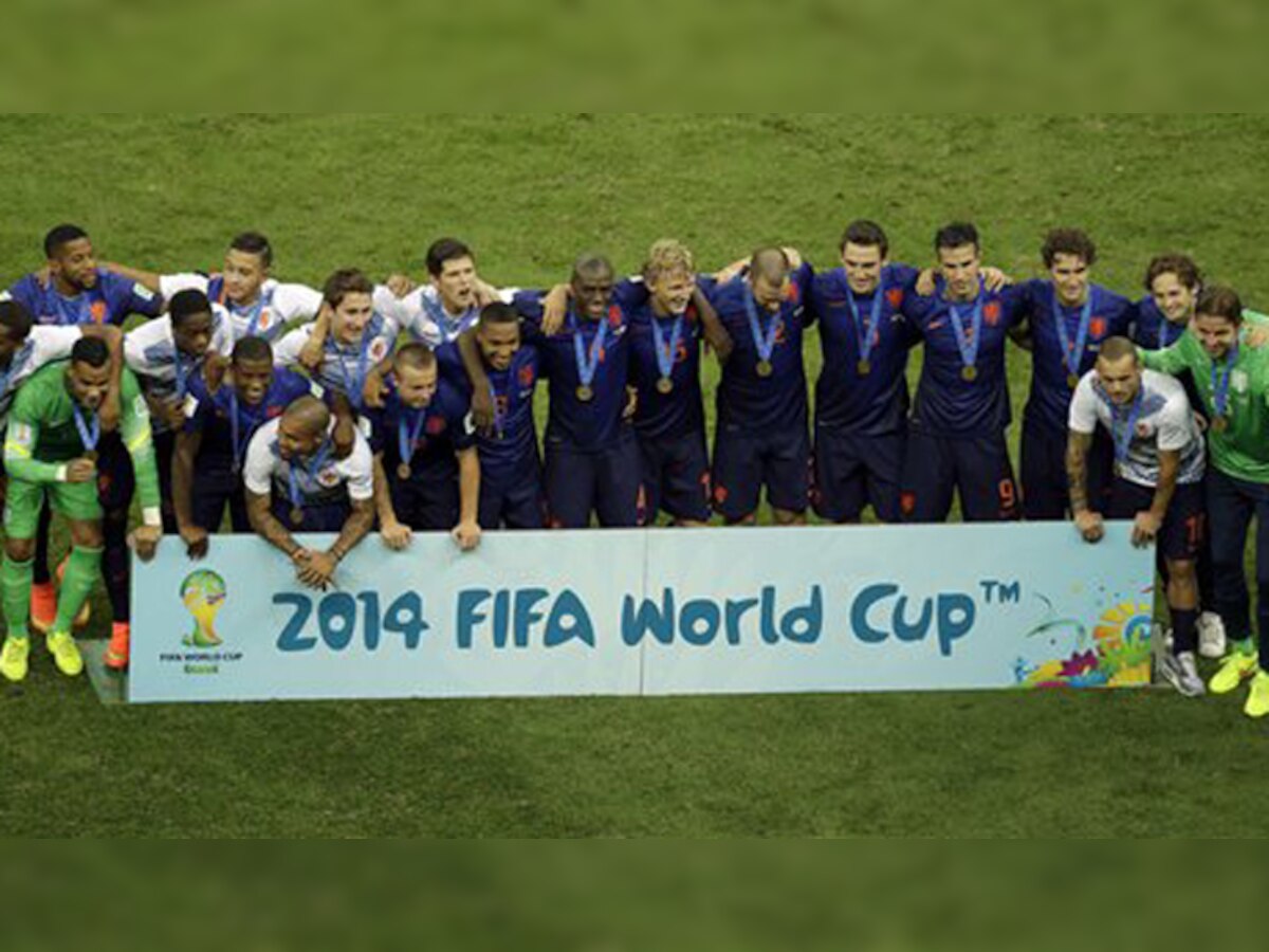 फीफा वर्ल्ड कप 2014: तीसरे स्थान के प्ले ऑफ मुकाबले में नीदरलैंड ने ब्राजील को 3-0 से रौंदा