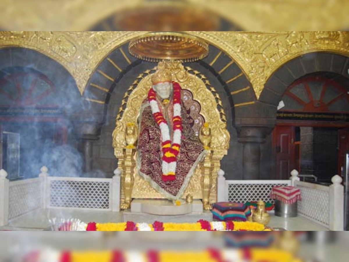 शिरडी के साईबाबा मंदिर 3 दिन में 4.47 करोड़ रू. का चढ़ावा