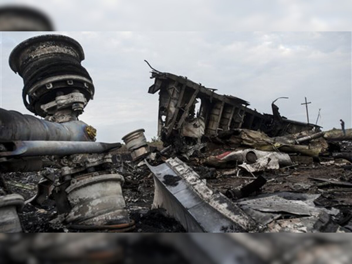 उक्रेन का दावा, रूसियों ने गिराया मलेशियाई विमान एमएच-17