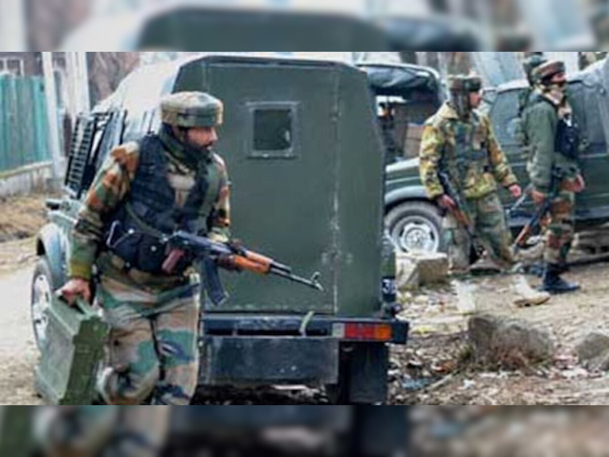  BSF के वाहन पर आतंकी हमला, 2 जवान शहीद, 4 गंभीर रूप से घायल