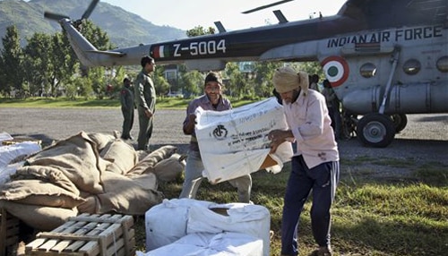 जम्मू-कश्मीर में बाढ़ पीड़ितों के लिए US ने दी 2.5 लाख डॉलर की सहायता