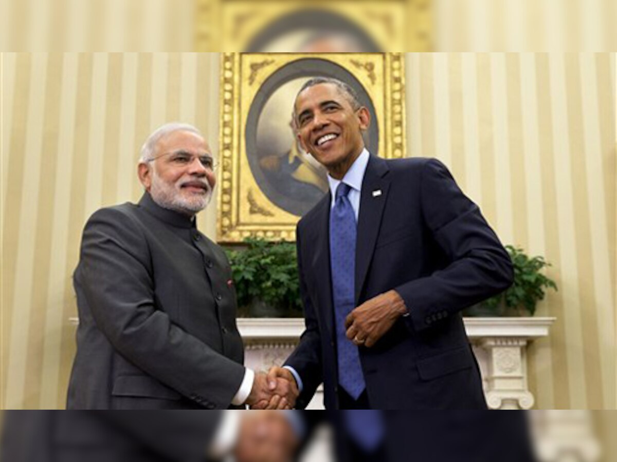 मोदी ने ओबामा को दिया भारत आने का न्यौता