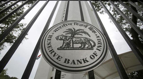 अरुण जेटली चाहते हैं, पूंजी की लागत कम करे RBI अरुण जेटली चाहते हैं, पूंजी की लागत कम करे RBI