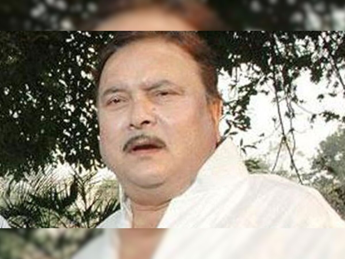 सारदा घोटाला: सीबीआई ने पश्चिम बंगाल के मंत्री मदन मित्रा से की पूछताछ