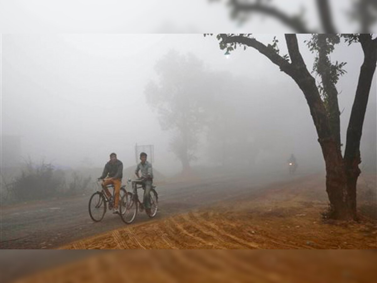 उत्तर भारत अब भी ठंडी हवाओं की चपेट में, बर्फबारी, बारिश जारी