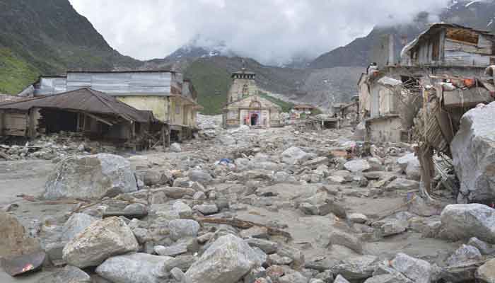 2 साल में पूरा हो जाएगा केदार वैली में निर्माण कार्यः हरीश रावत 2 साल में पूरा हो जाएगा केदार वैली में निर्माण कार्यः हरीश रावत