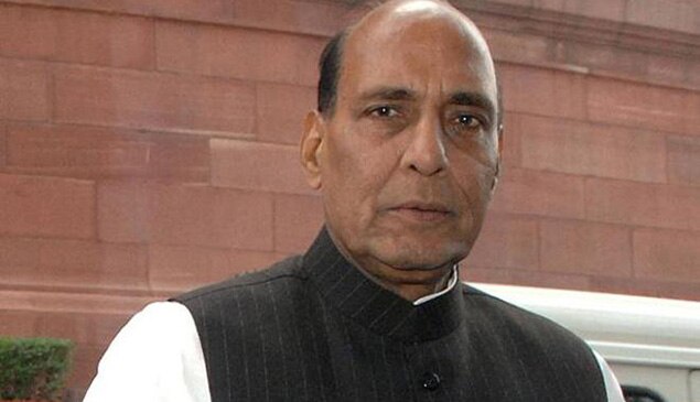 संसद में बोले राजनाथ सिंह- सरकार धर्मांतरण रोधी कानून लाने को तैयार संसद में बोले राजनाथ सिंह- सरकार धर्मांतरण रोधी कानून लाने को तैयार