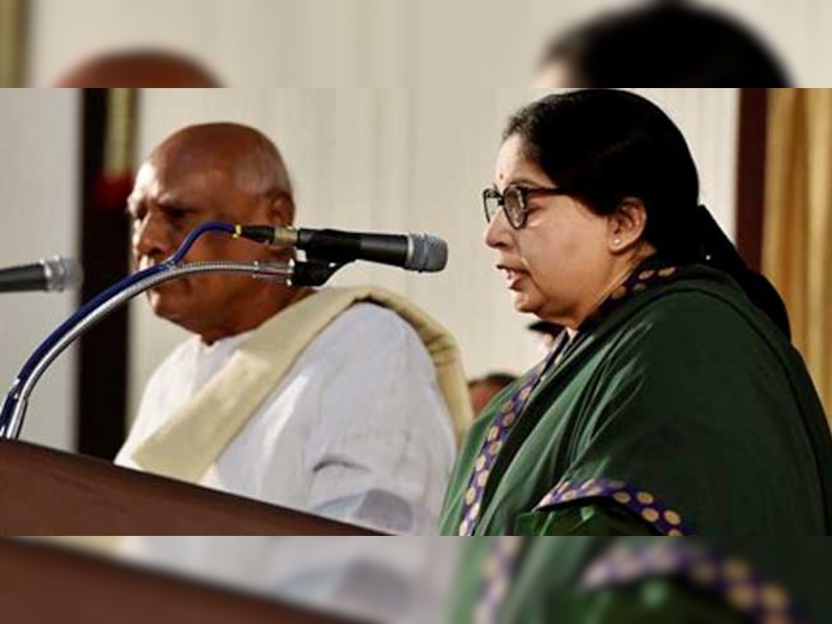 जयललिता 5वीं बार बनीं तमिलनाडु की मुख्यमंत्री, समर्थकों ने मनाया जश्न
