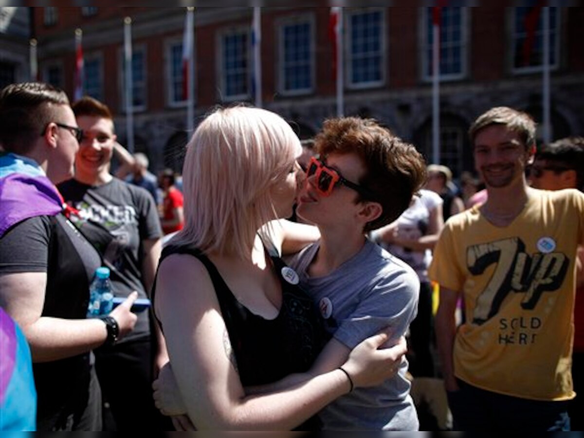 समलैंगिक विवाह को ‘हां’ कहने वाला दुनिया का पहला देश बना आयरलैंड