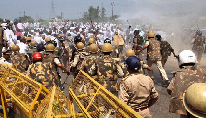 'क्राइम सिटी' गाज़ियाबाद में दंगे रोकने के लिए पुलिस का 'रेड स्कीम' फंडा 'क्राइम सिटी' गाज़ियाबाद में दंगे रोकने के लिए पुलिस का 'रेड स्कीम' फंडा