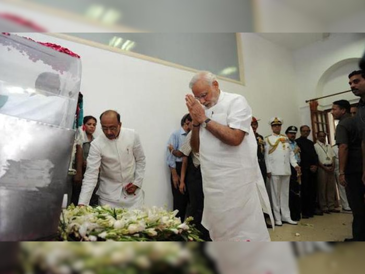 LIVE: डॉक्टर कलाम का अंतिम संस्कार गुरुवार को रामेश्वरम में होगा, श्रद्धांजलि देने के लिए लगा तांता
