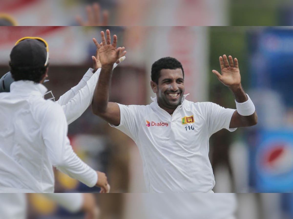 टेस्ट: भारत को 132 रन की बढ़त, गेंदबाजों ने श्रीलंका को दिलाई वापसी