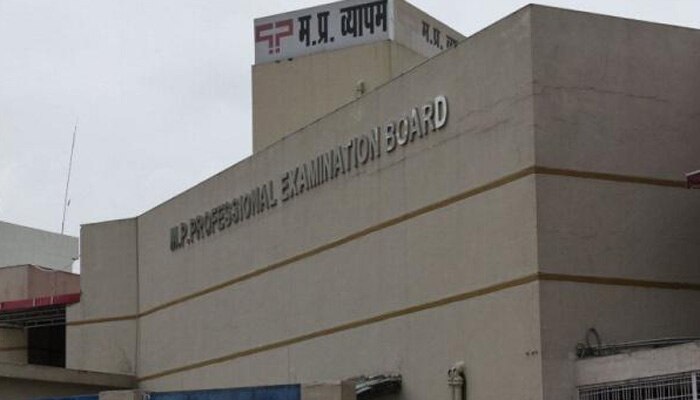 व्यापम घोटाले में एक और मौत, रेलवे ट्रैक पर मिली आईएफएस अधिकारी की लाश व्यापम घोटाले में एक और मौत, रेलवे ट्रैक पर मिली आईएफएस अधिकारी की लाश