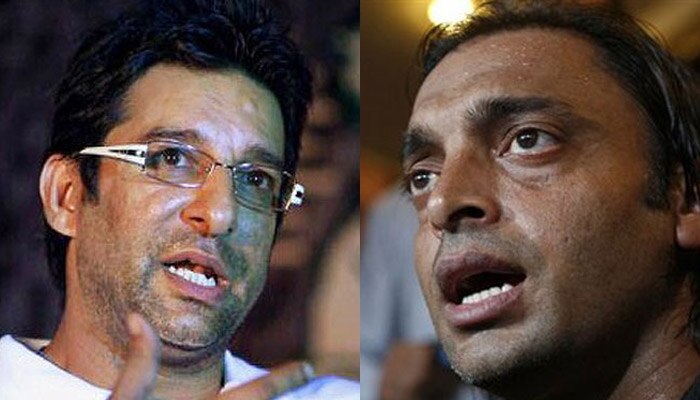 शिवसेना के हंगामे के बाद वसीम अकरम और शोएब अखतर भी लौटेंगे पाकिस्तान शिवसेना के हंगामे के बाद वसीम अकरम और शोएब अखतर भी लौटेंगे पाकिस्तान