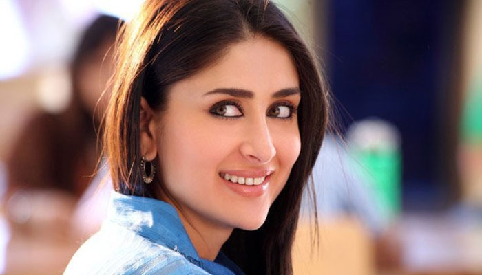 Kareena Kapoor wears 32 kg lehenga for 'Ki and Ka' song | 'की एंड का' गीत में करीना ने पहना 32 किलोग्राम का लहंगा | Hindi News, बॉलीवुड