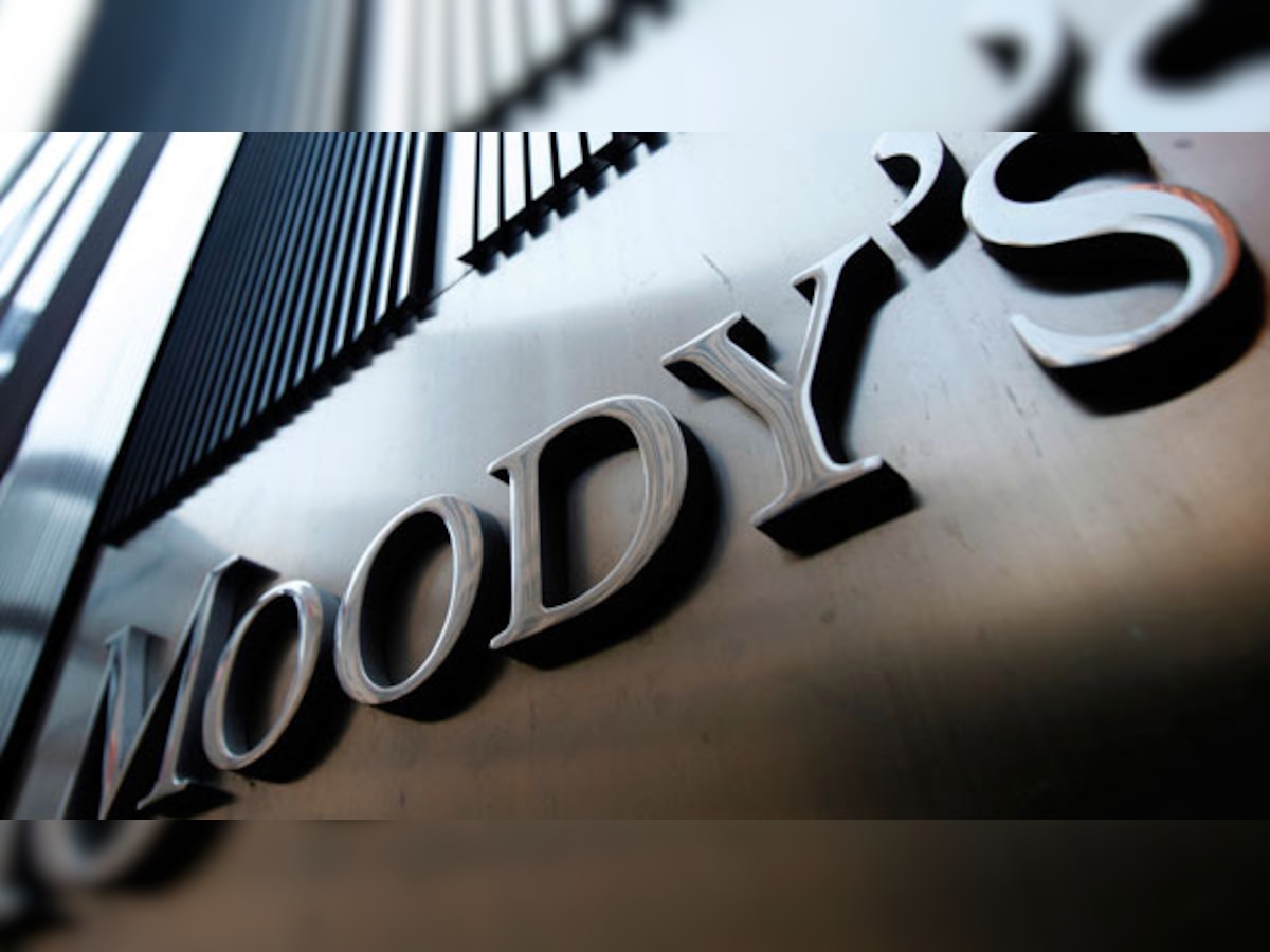 मूडीज ने भारतीय बैंकिंग क्षेत्र का नकारात्मक परिदृश्य  सुधारकर ‘स्थिर’ किया