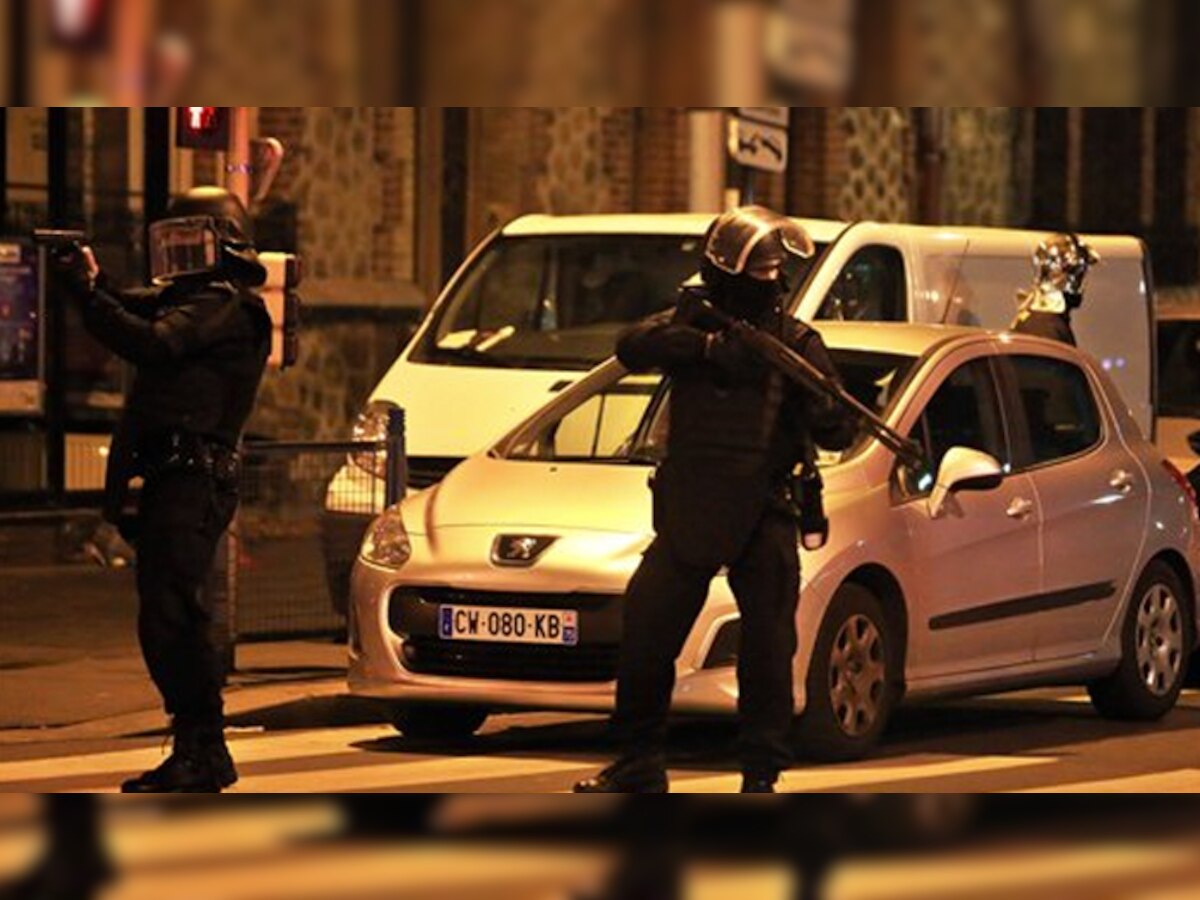 सर्च ऑपरेशन के दौरान पेरिस में भारी गोलीबारी; दो जिहादियों की मौत, सात गिरफ्तार