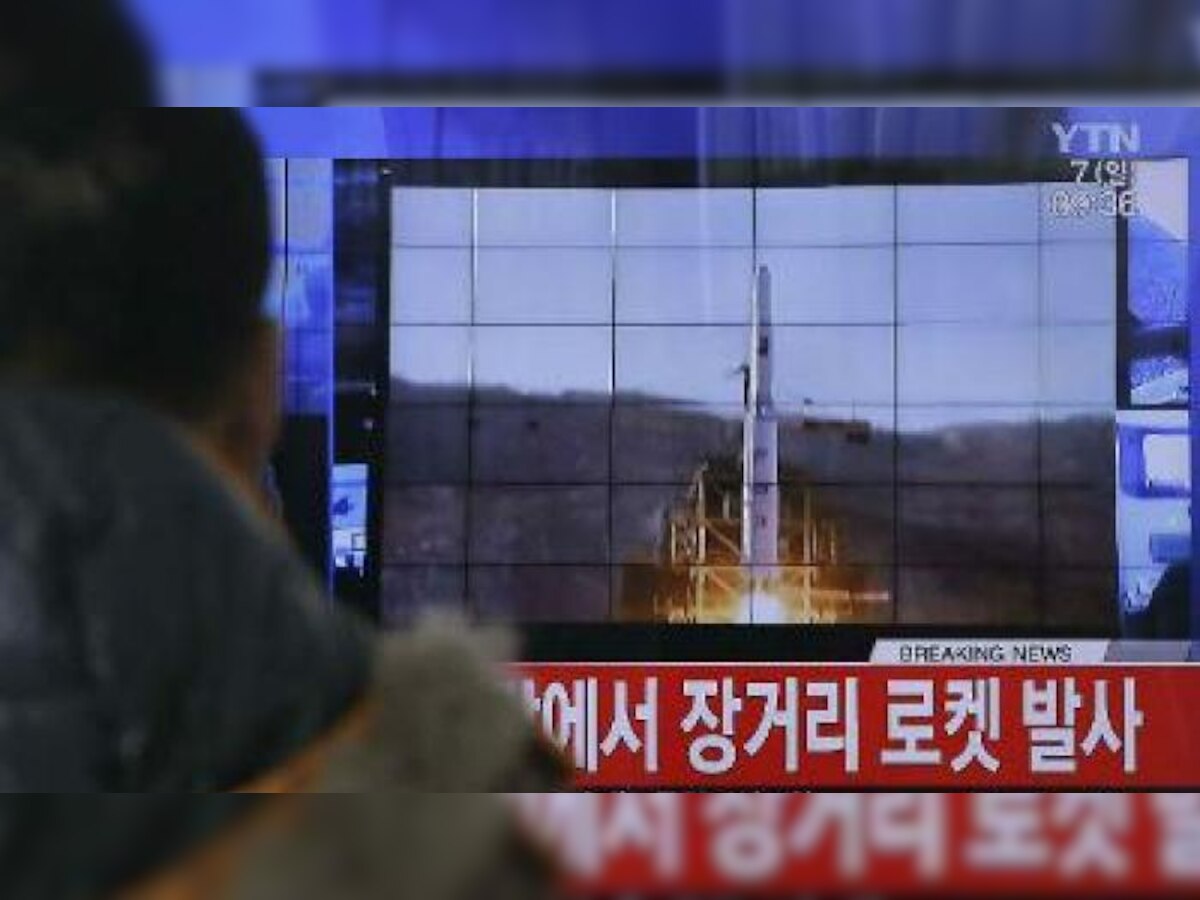 प्रतिबंधों की धमकी के बावजूद उत्तर कोरिया ने किया रॉकेट प्रक्षेपण, संयुक्त राष्ट्र ने बुलाई आपात बैठक
