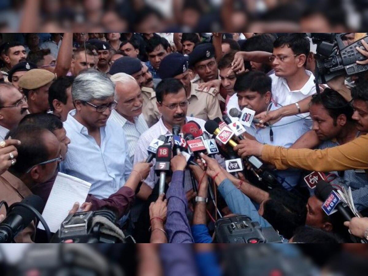 केजरीवाल गुजरात में पीड़ितों से मिले, BJP सरकार को बताया ‘दलित विरोधी’
