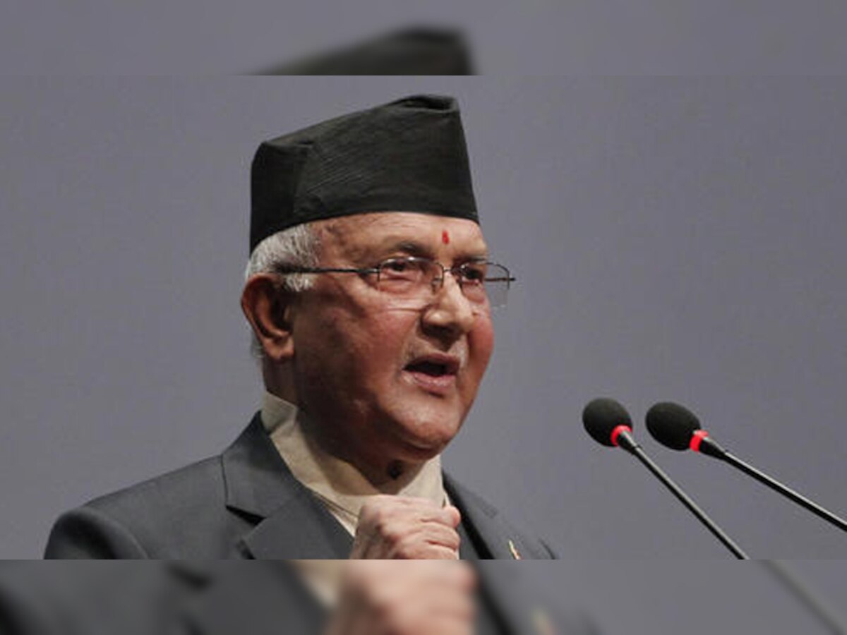 नेपाल में फिर गहराया राजनीतिक संकट, PM पद से केपी ओली का इस्तीफा