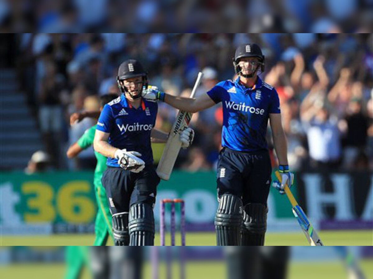 वनडे क्रिकेट में इंग्लैंड ने रचा नया इतिहास, खड़ा किया सबसे बड़ा स्कोर
