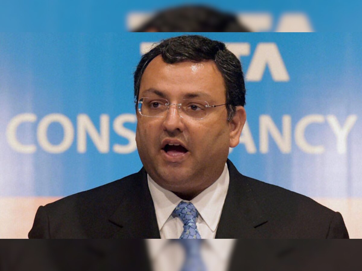 साइरस मिस्त्री ने टाटा समूह की सभी कंपनियों से इस्तीफा दिया