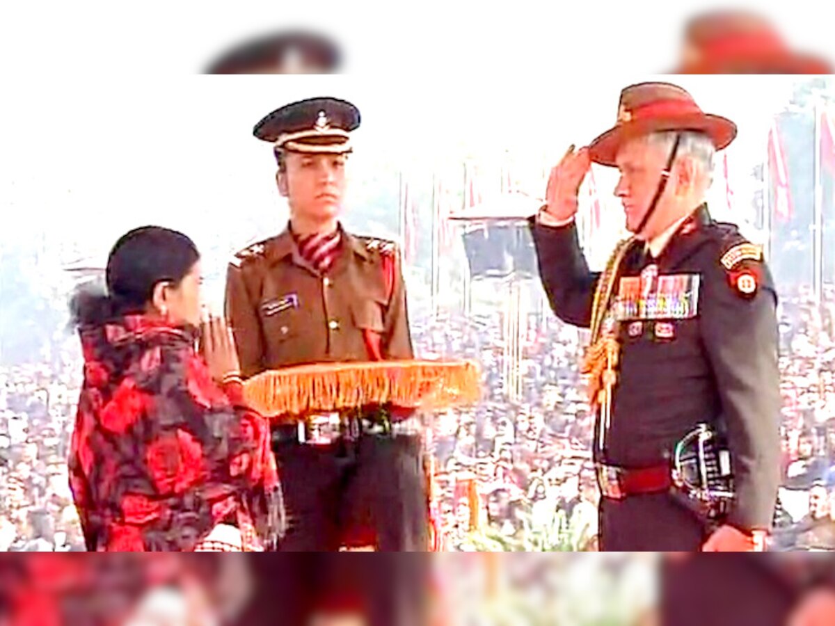   सियाचिन ब्रेवहार्ट शहीद लांस नायक हनुमंथप्पा को सेना प्रमुख ने 'सेना मेडल' से किया सम्मानित 