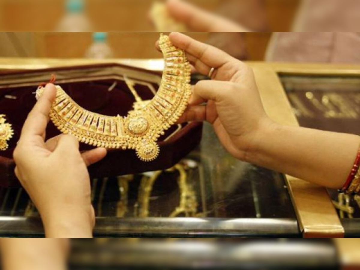 दिल्ली बाजार में सोने में तेजी लौटी, चांदी में भी सुधार