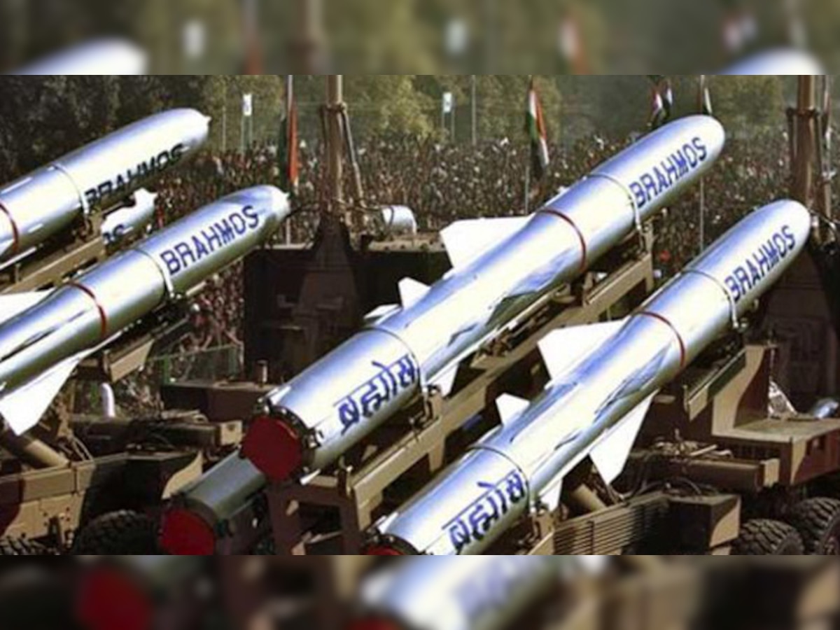 ब्रह्मोस भारत और रूस द्वारा संयुक्त रूप से विकसित अब तक की सबसे आधुनिक क्रूज मिसाइल है.