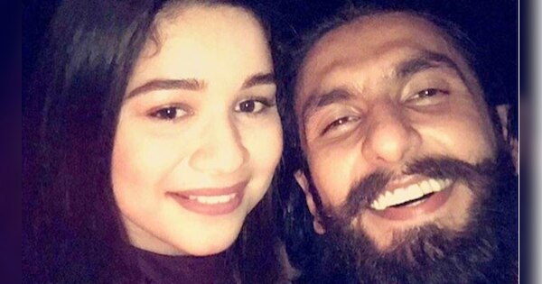 Sachin Tendulkar daughter Sara and Ranveer Singh click a selfie and its ...