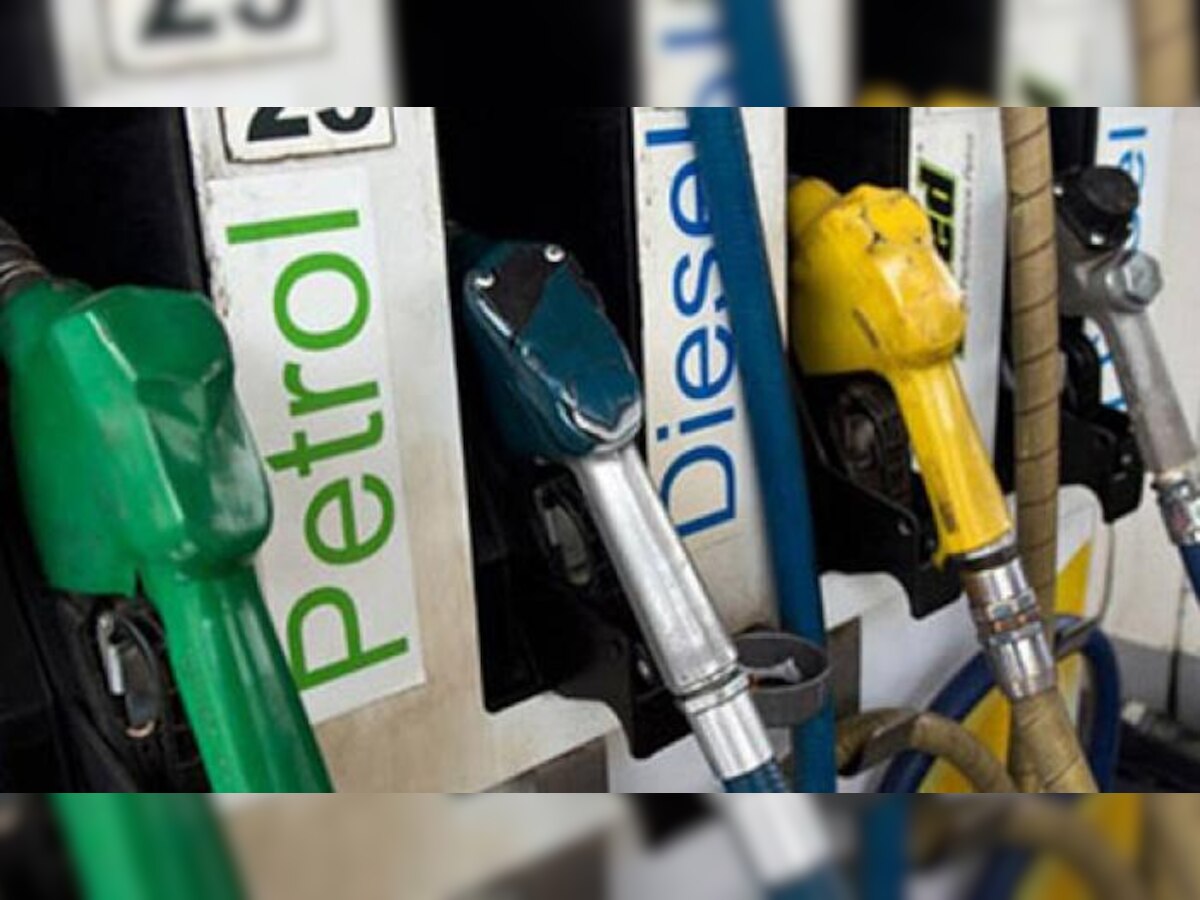 16 जून के बाद से देशभर में पेट्रोल और डीजल की कीमतों में रोजाना बदलाव किया जाता है. (file pic)