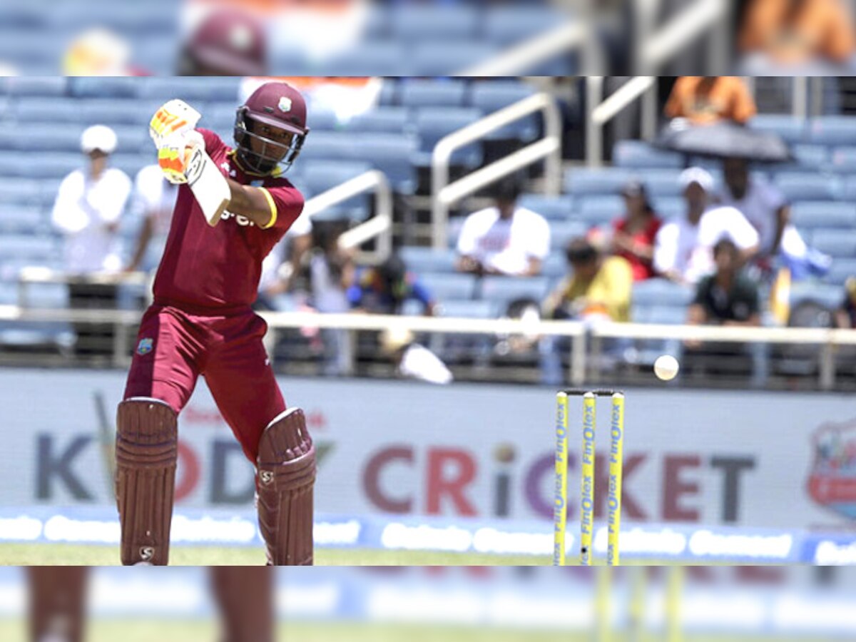 वेस्ट इंडीज के बल्लेबाज एविन लेविस ने 125 रनों की मदद से अकेले दम पर मैच को अपनी टीम की झोली में डाल दिया (फोटो साभार-पीटीआई)