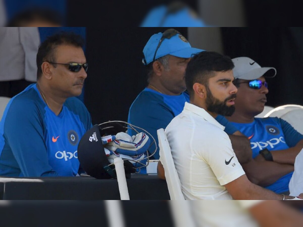 रवि शास्त्री लगभग एक साल बाद टीम इंडिया से फिर जुड़े हैं (फोटो : शास्त्री के Twitter पेज से))