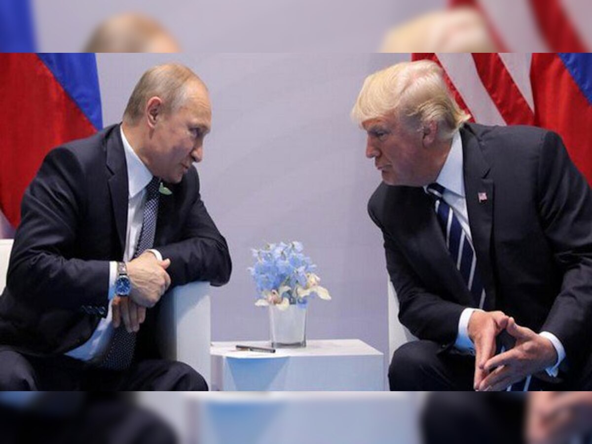 पुतिन ने कहा कि अमेरिका और रूस के रिश्तों में फिलहाल सुधार की उम्मीद नहीं है. फाइल फोटो