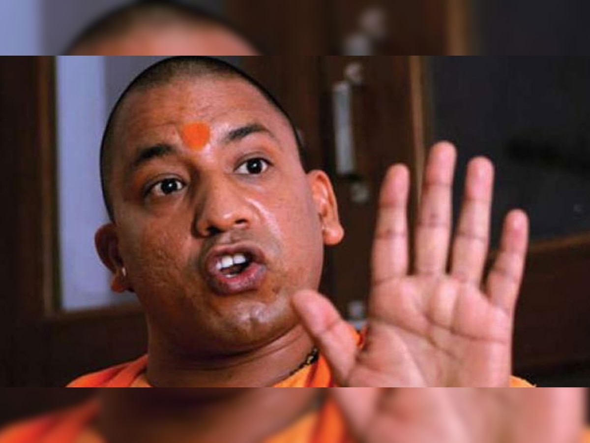 यूपी के सीएम योगी आदित्‍यनाथ ने कहा कि लाउडस्‍पीकर को हर किसी के लिए बैन करना चाहिए. (फाइल फोटो)