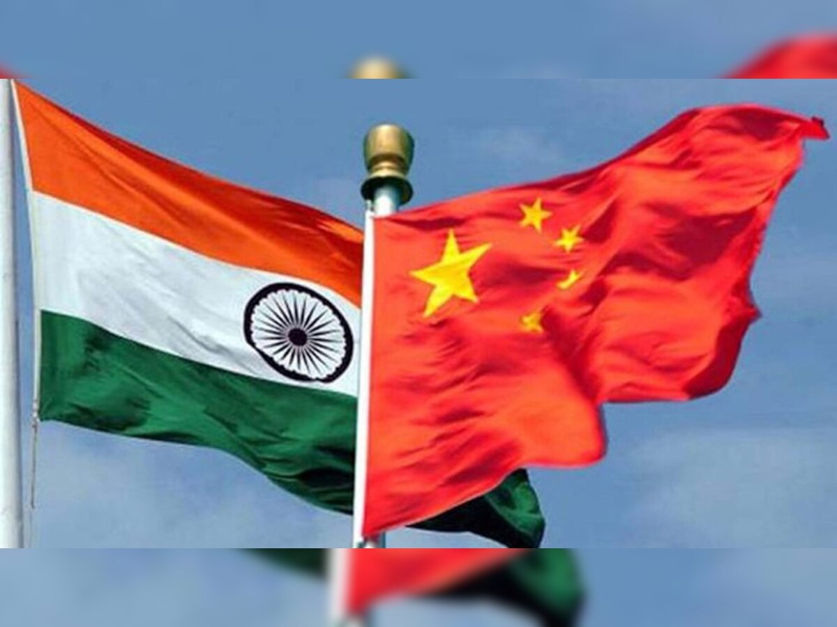 भारत और चीन की सेनाएं डोकलाम के पास चीन के सड़क निर्माण के विरोध में गत दो माह से आमने-सामने थी.