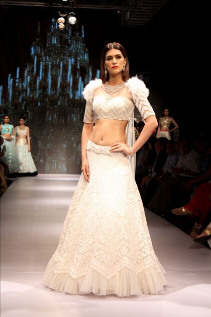 Actress Kriti Sanon during the 7th edition of India International Jewelry Week (IIJW 2017) in Mumbai. Actress Kriti Sanon during the 7th edition of India International Jewelry Week (IIJW 2017) in Mumbai.