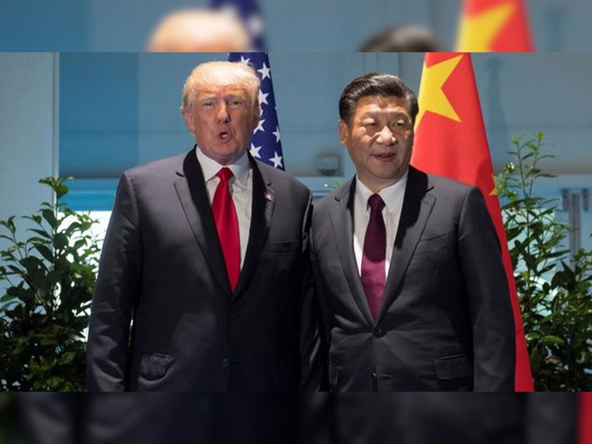 अमेरिकी राष्ट्रपति डोनाल्ड ट्रंप (बाएं) और चीन के राष्ट्रपति शी जिनपिंग. (फाइल फोटो)