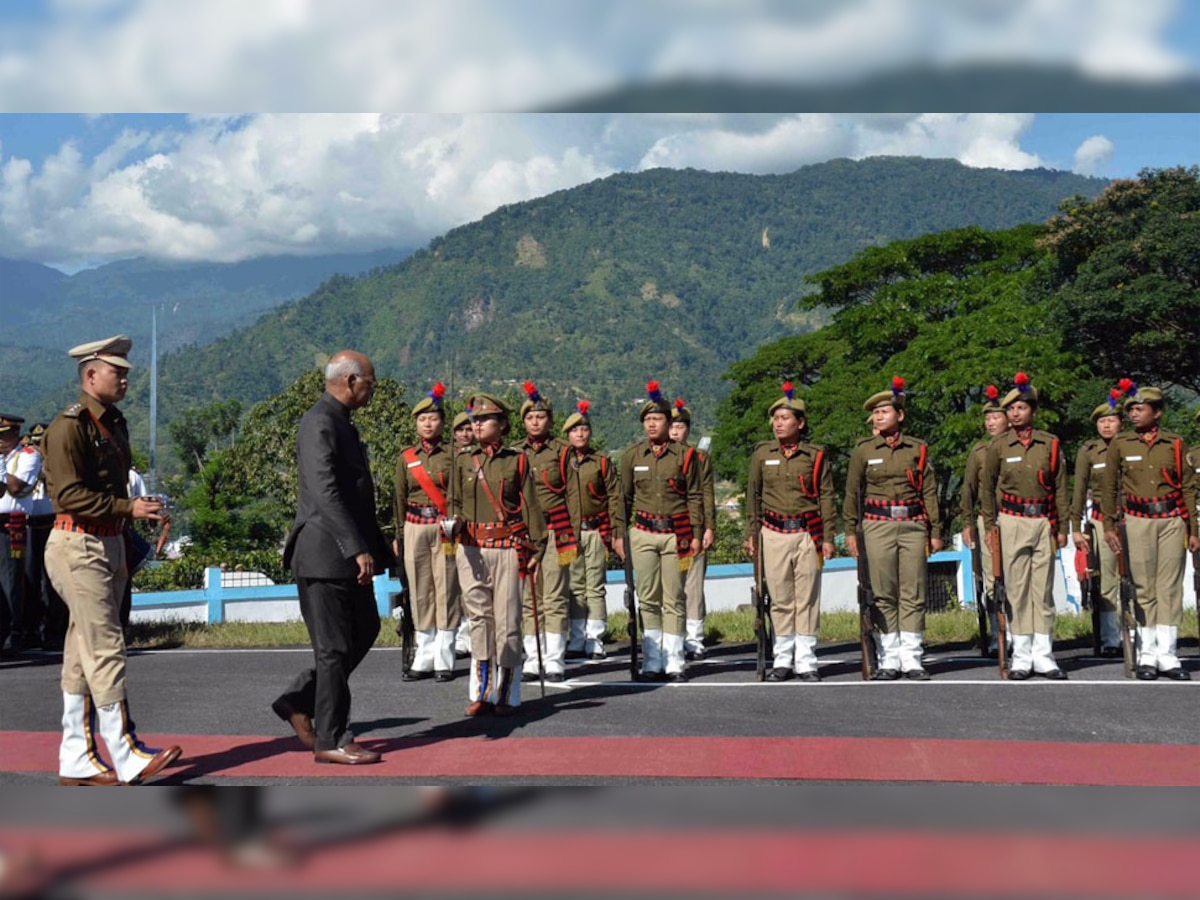 अरुणाचल के पहले दौरे पर राजधानी ईटानगर पहुंचे राष्ट्रपति रामनाथ कोविंद. (@rashtrapatibhvn/19 Nov, 2017)