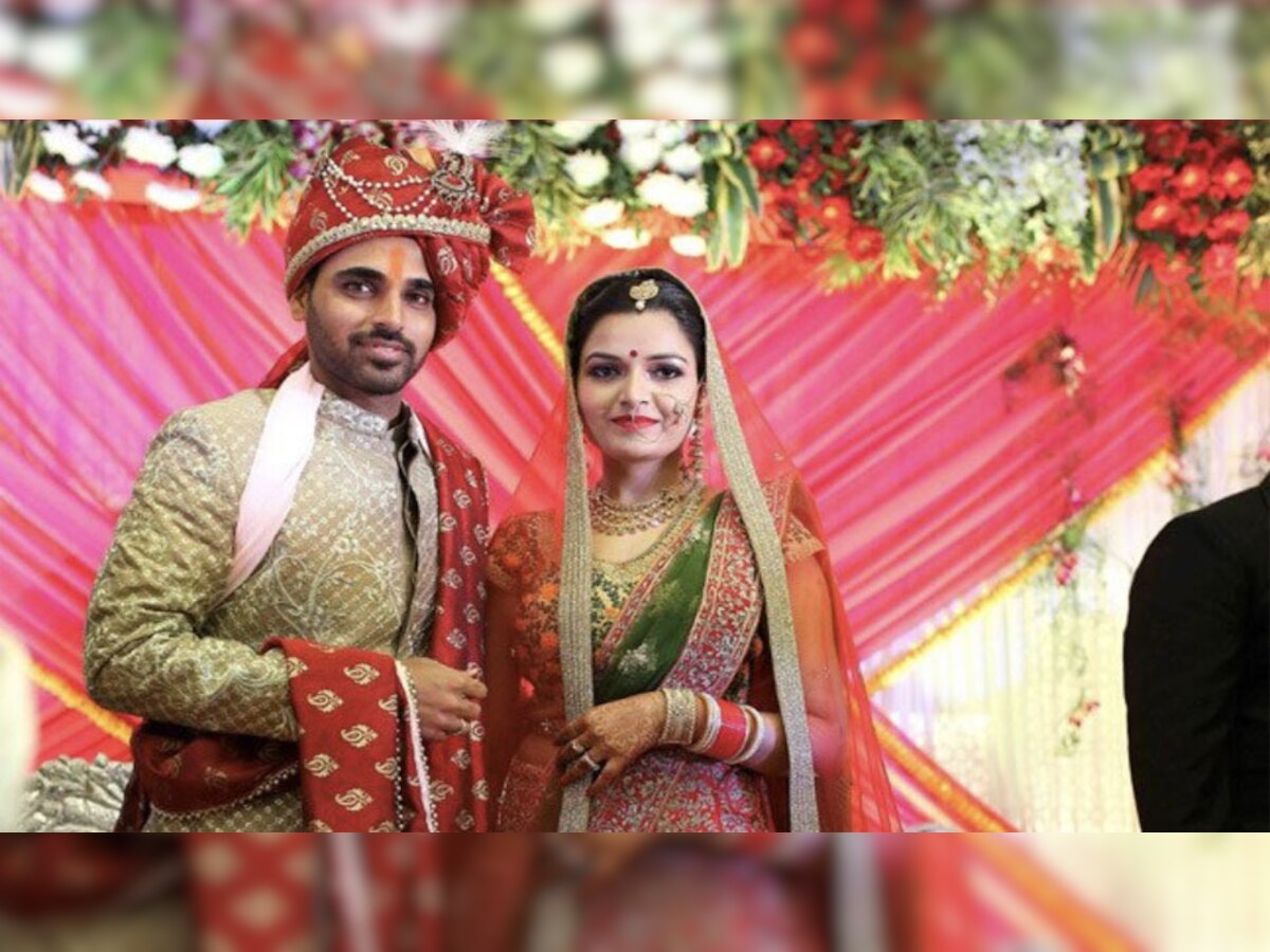 क्रिकेटर भुवनेश्वर कुमार शादी के बंधन में बंधे 