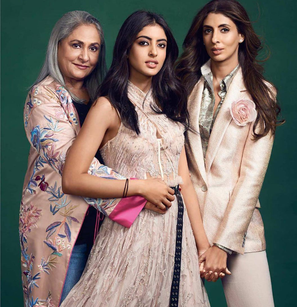 Amitabh Bachchan Grand daughter Navya Naveli Nanda turns 20 today | नव्