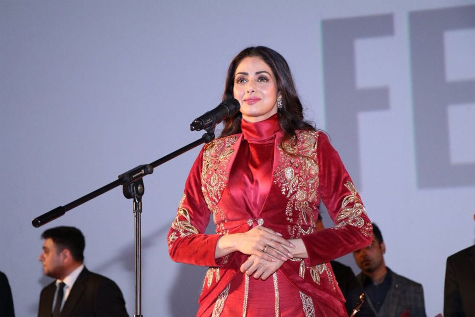Sri Devi, Movie Mom, Moscow, Jhanvi Kapoor, Family Pics, श्रीदेवी, मॉम, मॉस्को, जाह्नवी कपूर