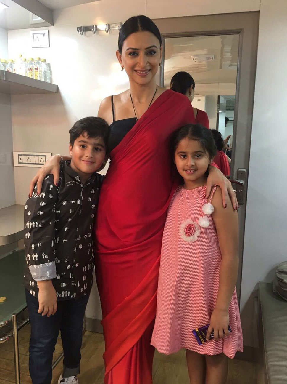 After bigg Boss Now Hiten Tejwani is on Vacation with wife Gauri pradhan After bigg Boss Now Hiten Tejwani is on Vacation with wife Gauri pradhan