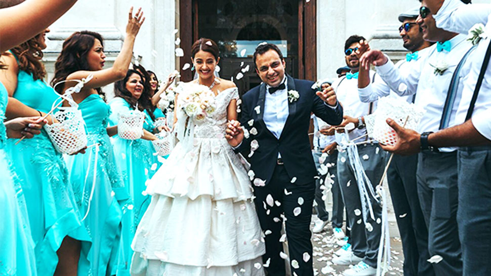 INSIDE PICS Surveen Chawla’s wedding to Akshay Thakker was a dreamy affair INSIDE PICS Surveen Chawla’s wedding to Akshay Thakker was a dreamy affair