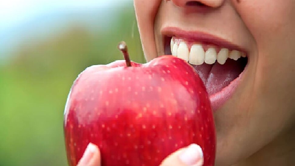 11 Important Benefits of eating Apple everyday 11 Important Benefits of eating Apple everyday