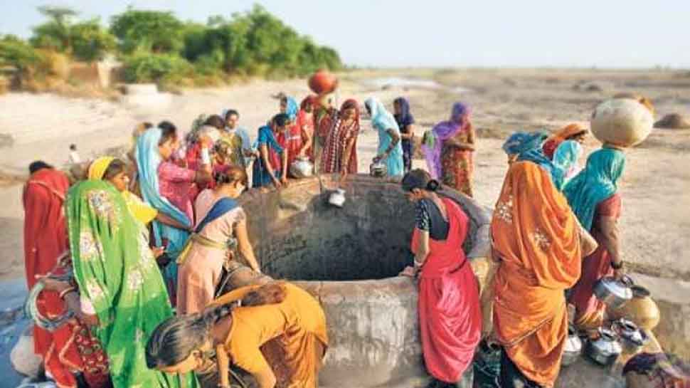 Bundelkhand: Farmers commit suicide on children बुंदेलखंड, सूखा, अकाल, भुखमरी, बेरोजगारी, गरीबी, पलायन, Bundelkhand, Drought, Famine, Hunger, Unemployment, Poverty, Escape